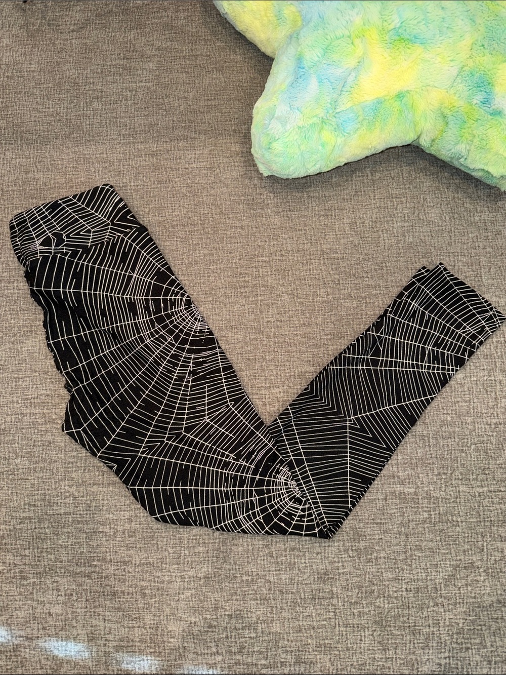 Lularoe Spider Web Leggings